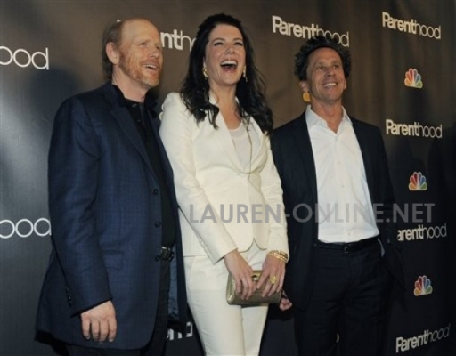 LG_Parenthood_arrivals_02.jpg